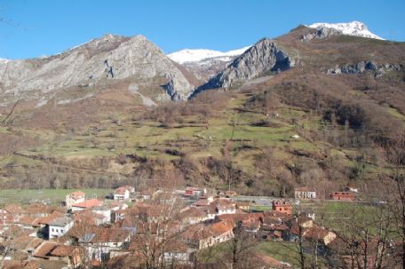 Bezanes - Panoramica del pueblo